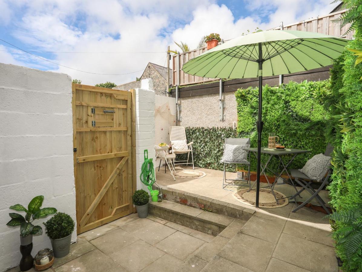 Y Goedwig Appartement Llanfairpwllgwyngyll Buitenkant foto